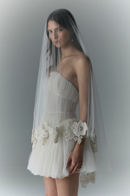 Evie Veil