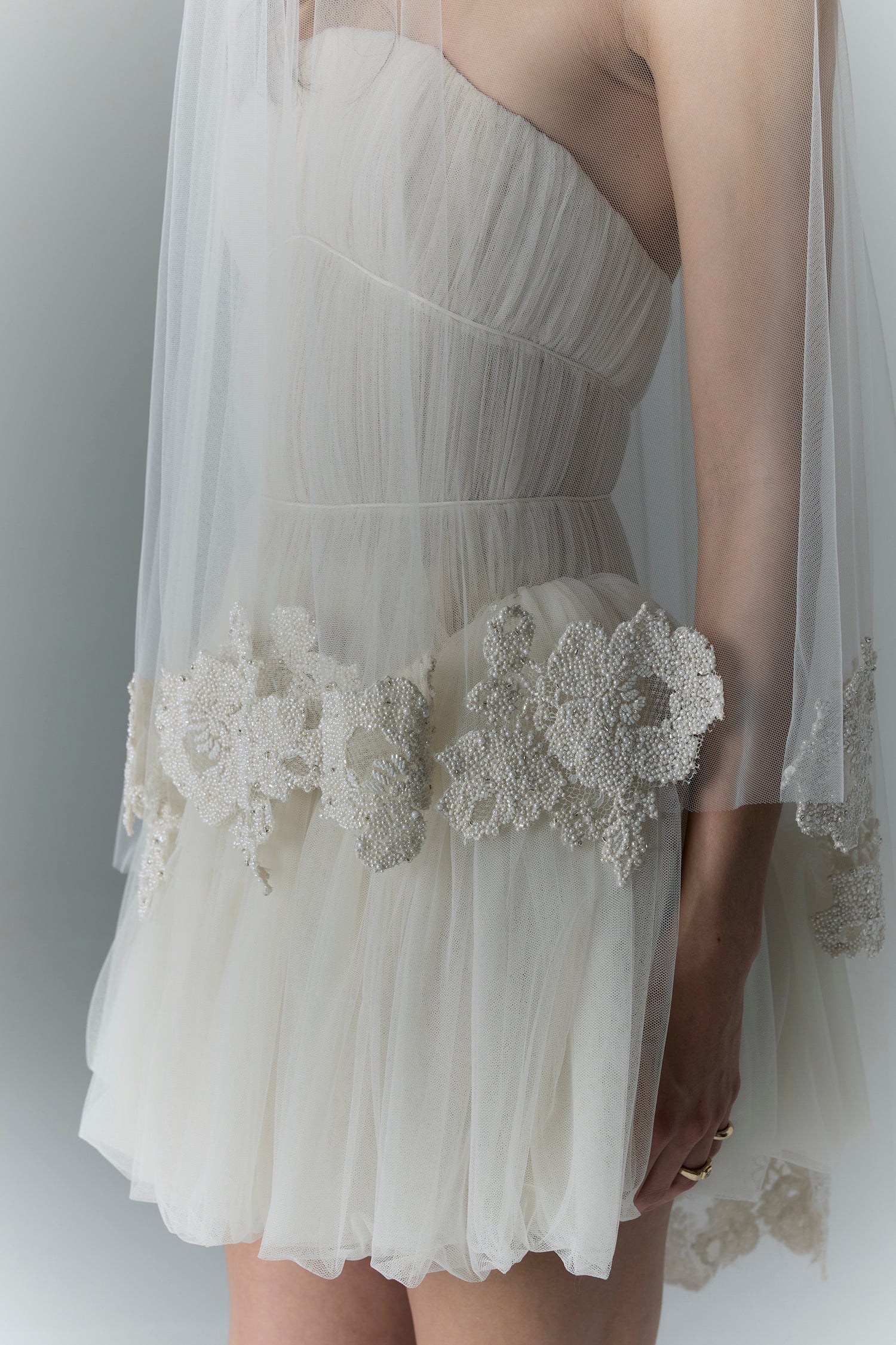 Evie Veil