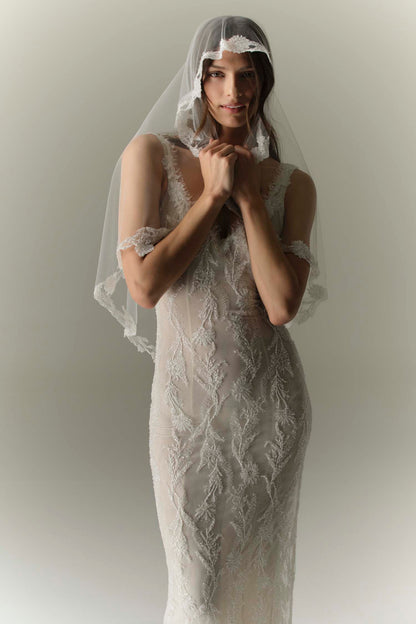 Malia Veil